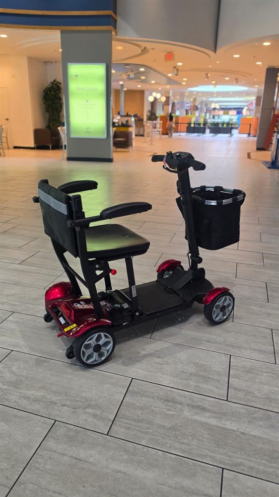 Easy Go Orlando mobility scooter in an Orlando hotel lobby